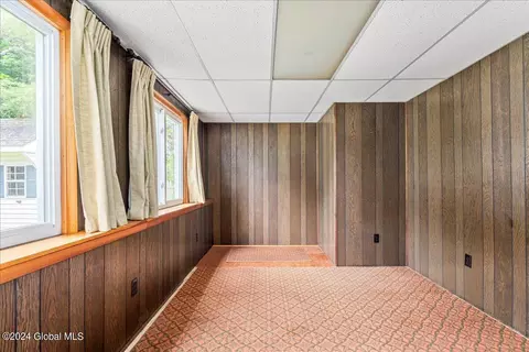 Entry Way - 4 Echo Dr, Schenectady, NY 12306 photo 1 of 1