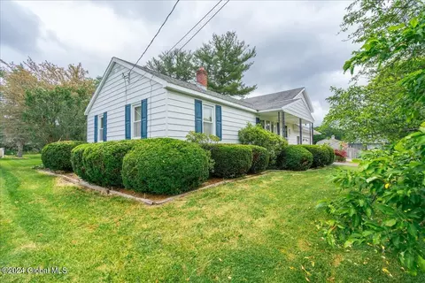 Other - 4 Echo Dr, Schenectady, NY 12306 photo 3 of 10