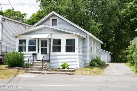 41 Osborne Rd, Albany, NY 12205