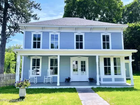 8 Adams Ln, Shushan, NY 12873