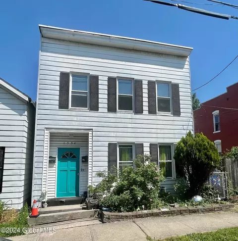 1534 5th Ave, Watervliet, NY 12189