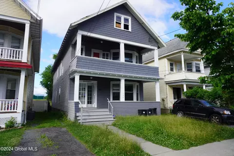 734 Myrtle Ave, Albany, NY 12208