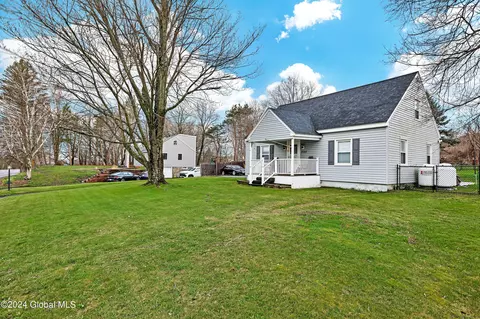 4048 Ny Highway 43, Wynantskill, NY 12198