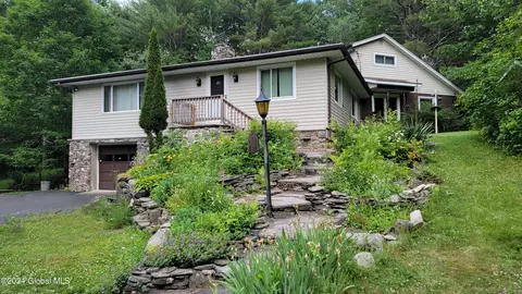538 Roosevelt Ave, Cairo, NY 12413