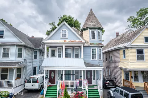 402 N 404 N Brandywine Ave, Schenectady, NY 12308