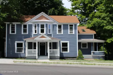 523 Palmer Ave, Corinth, NY 12822