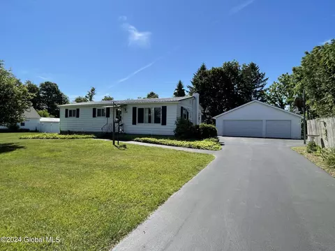 2296 Hickory Hill Rd, Fonda, NY 12068
