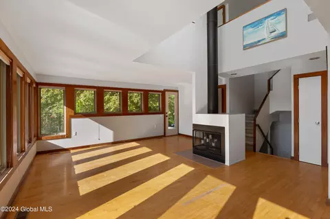 3 Marion Ave, Malta, NY 12020 photo 7