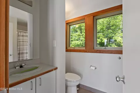 3 Marion Ave, Malta, NY 12020 photo 36
