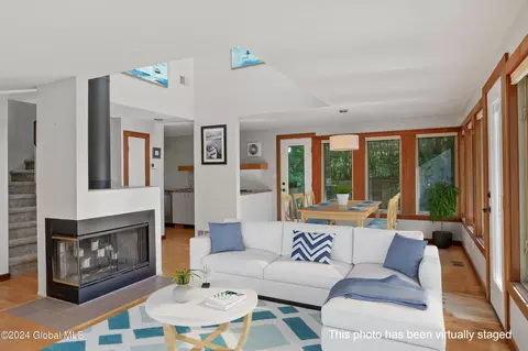 3 Marion Ave, Malta, NY 12020 photo 3