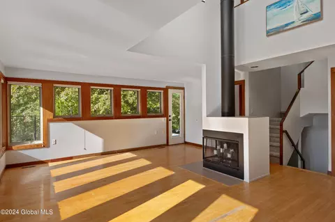 3 Marion Ave, Malta, NY 12020 photo 8
