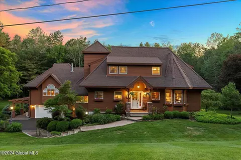 96 Kilmer Rd, Middle Grove, NY 12850