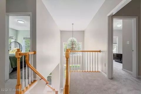 Entry Way - 45 Turnberry Dr, Slingerlands, NY 12159 photo 3 of 3