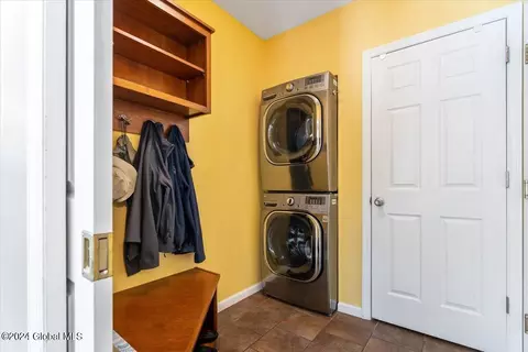 Other - 45 Turnberry Dr, Slingerlands, NY 12159 photo 6 of 13