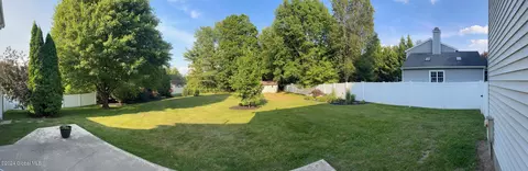 1 Mapleridge Ave, Halfmoon, NY 12065 photo 27