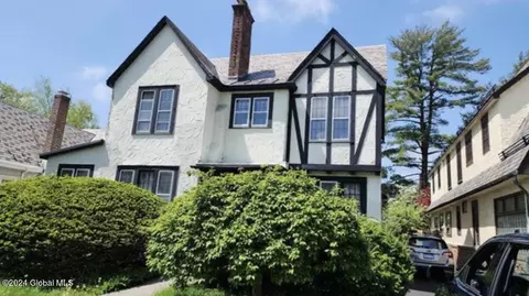 227 S Main Ave, Albany, NY 12208