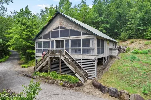 32 Shore Rd, Severance, NY 12870