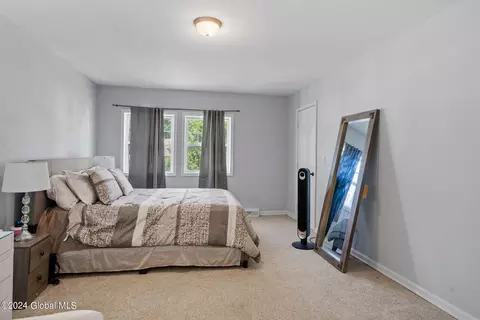 424 Chadwick Rd, Schenectady, NY 12304 photo 41