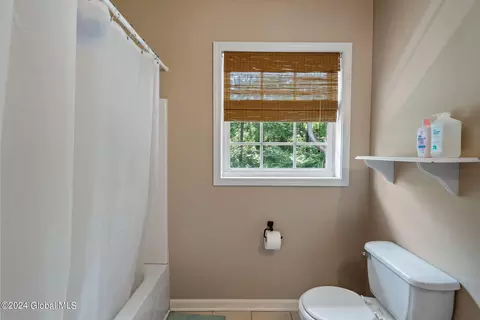 424 Chadwick Rd, Schenectady, NY 12304 photo 37