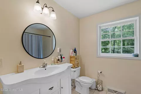 424 Chadwick Rd, Schenectady, NY 12304 photo 42