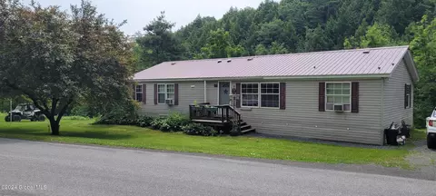 193 Pleasant Valley Rd, Fultonham, NY 12071