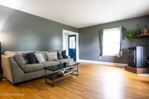 Living - 115 Boshart Rd, Fonda, NY 12068 photo 2 of 6