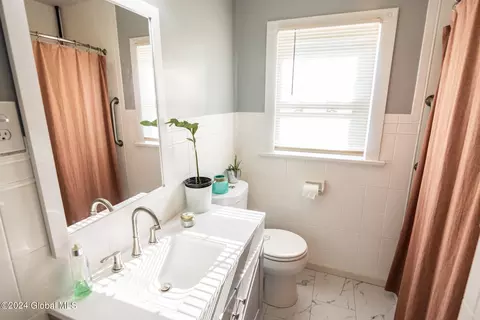 Bath - 115 Boshart Rd, Fonda, NY 12068 photo 3 of 6