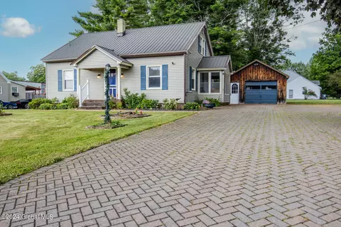 Exterior - 115 Boshart Rd, Fonda, NY 12068 photo 4 of 8