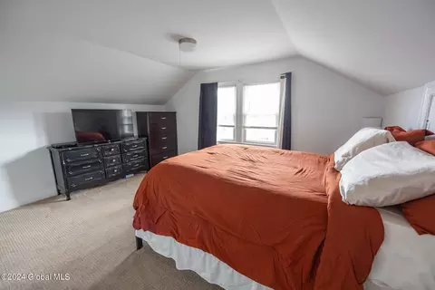 Bedroom - 115 Boshart Rd, Fonda, NY 12068 photo 4 of 4