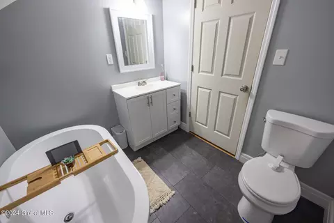 Bath - 115 Boshart Rd, Fonda, NY 12068 photo 4 of 6