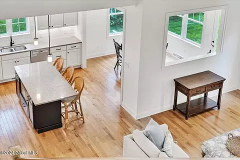 Entry Way - 185 Rockefeller Rd, Delmar, NY 12054 photo 2 of 5
