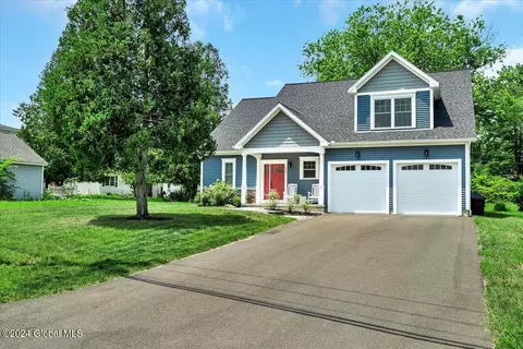 Exterior - 185 Rockefeller Rd, Delmar, NY 12054 photo 7 of 7