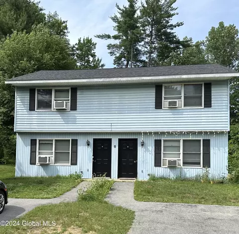8 Limerick Ln, Ballston Spa, NY 12020