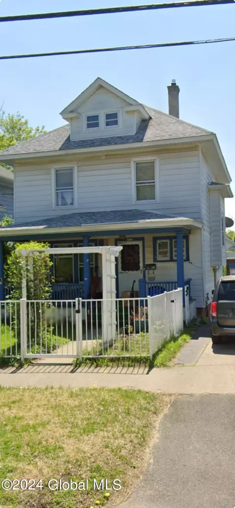 331 Manning Blvd, Albany, NY 12206