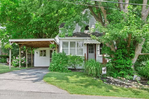 1259 Frantzke Ave, Schenectady, NY 12309