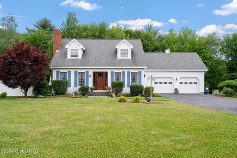 221 Sheer Rd, Averill Park, NY 12018