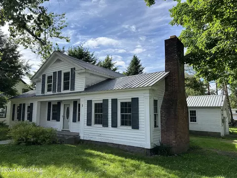 1 Church St, Chestertown, NY 12817