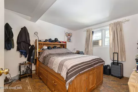 Bedroom - 1587 Bradley St, Schenectady, NY 12304 photo 7 of 9