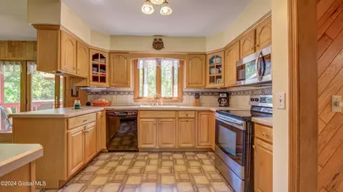 Kitchen - 141 Morrow Rd, Amsterdam, NY 12010 photo 1 of 4