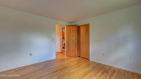 Bedroom - 141 Morrow Rd, Amsterdam, NY 12010 photo 7 of 9