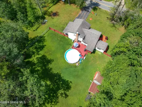 View/Area - 141 Morrow Rd, Amsterdam, NY 12010 photo 1 of 6