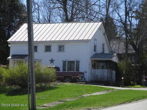 270 Sugar Hill Rd, Crown Point, NY 12928