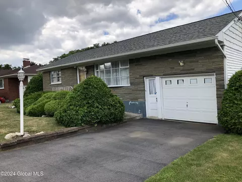 2325 Oakland Ave, Schenectady, NY 12309