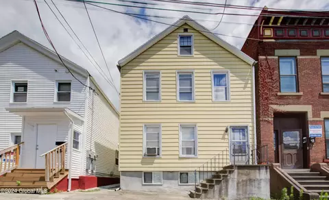 84 Fourteenth St, Troy, NY 12180
