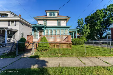 1779 Avenue B, Schenectady, NY 12308