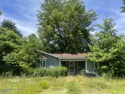 196 Hoosick Junction Rd, Hoosick Falls, NY 12090