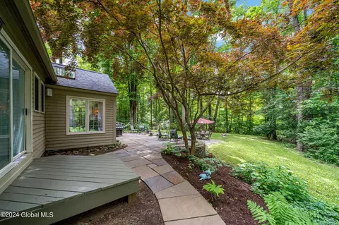 22 Ruxton Rd, Delmar, NY 12054 photo 53