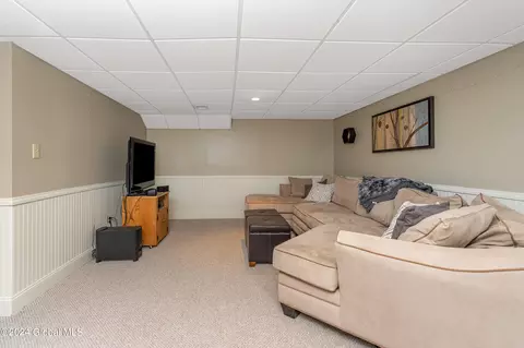 22 Ruxton Rd, Delmar, NY 12054 photo 44