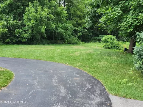 2805 Consaul Rd, Schenectady, NY 12304 photo 22