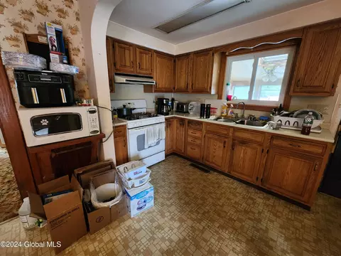 2805 Consaul Rd, Schenectady, NY 12304 photo 7